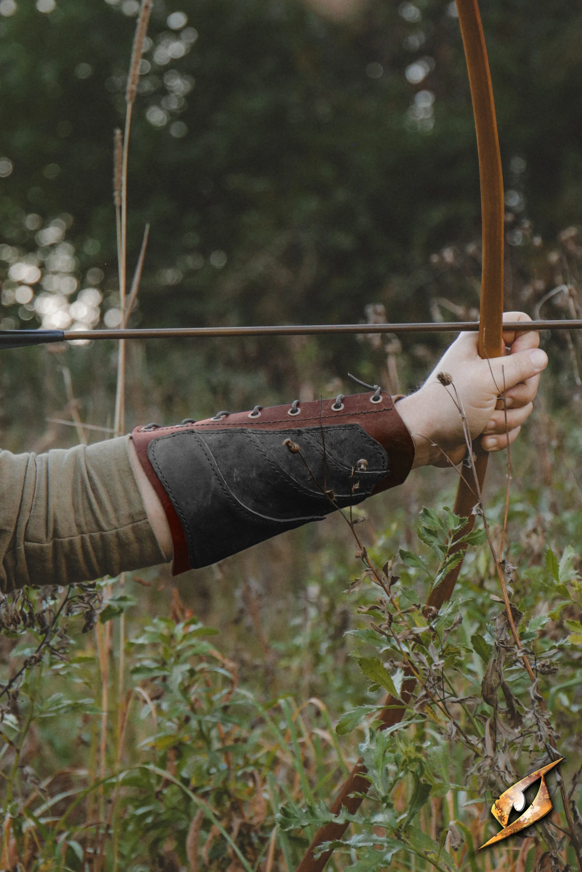 Glade Warden Bracer - Image 31