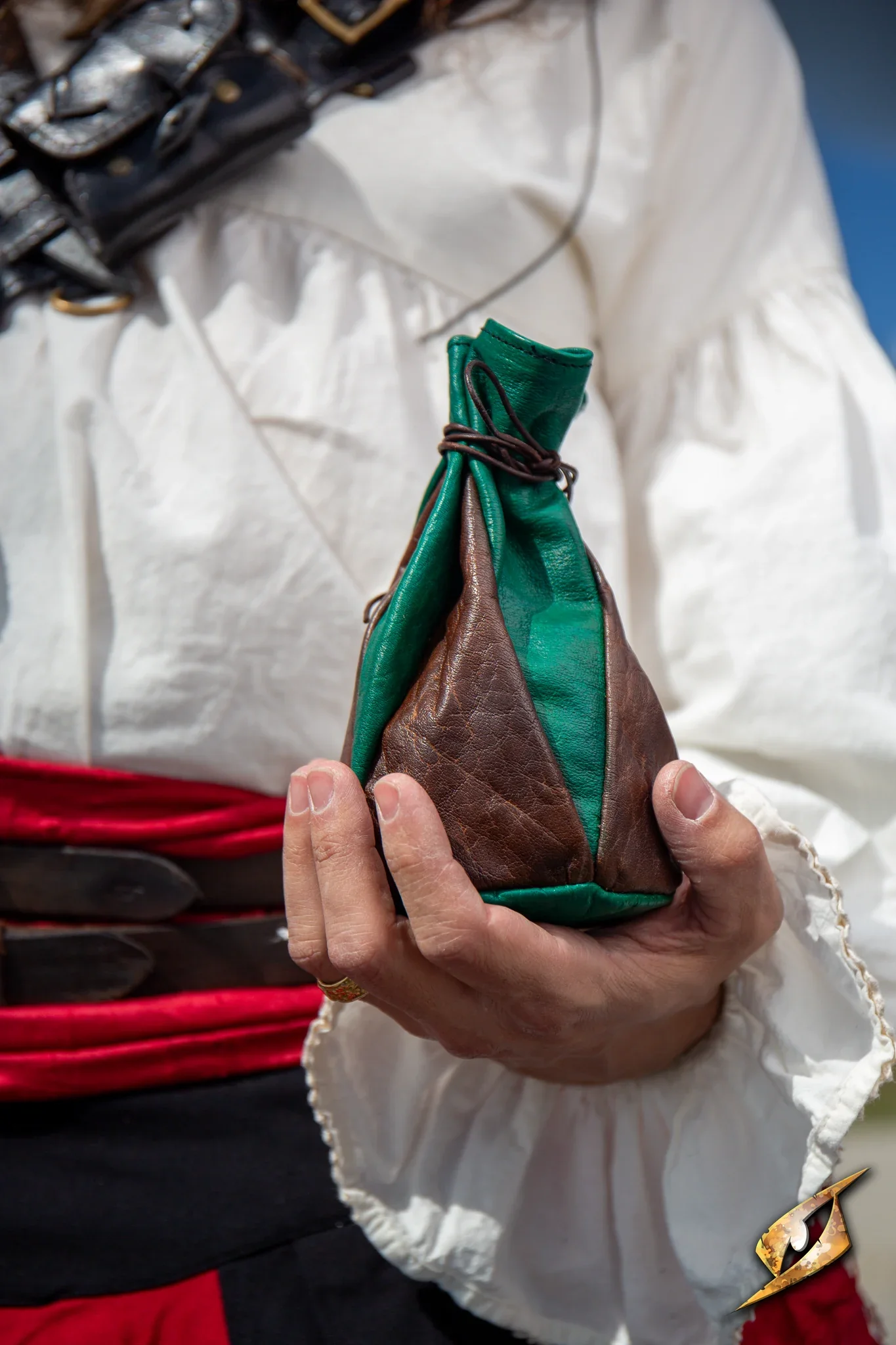 Bounty Hunter Pouch - Image 16