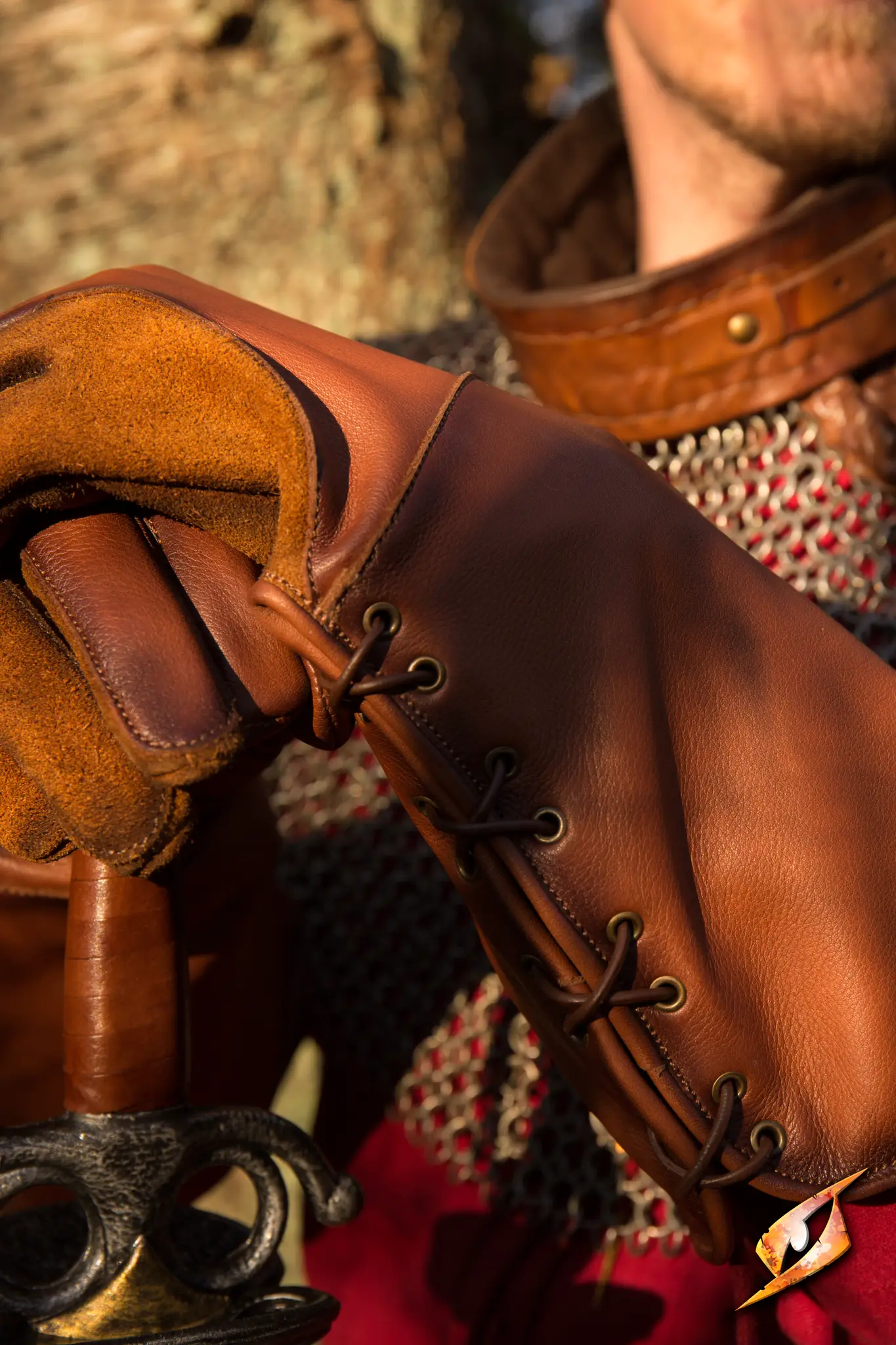 Falcon Gloves - Image 9