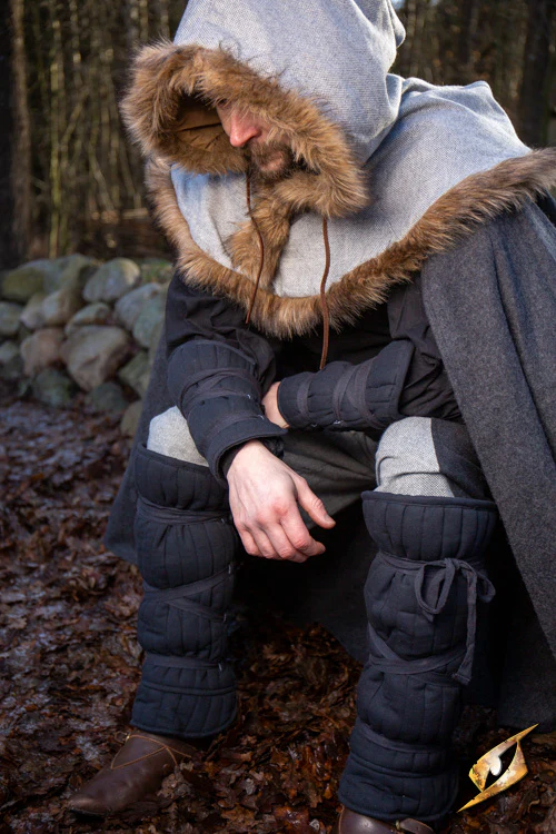 Padded Bracers & Greaves