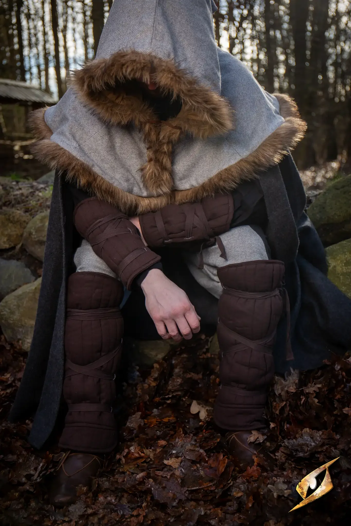 Padded Bracers & Greaves - Image 35