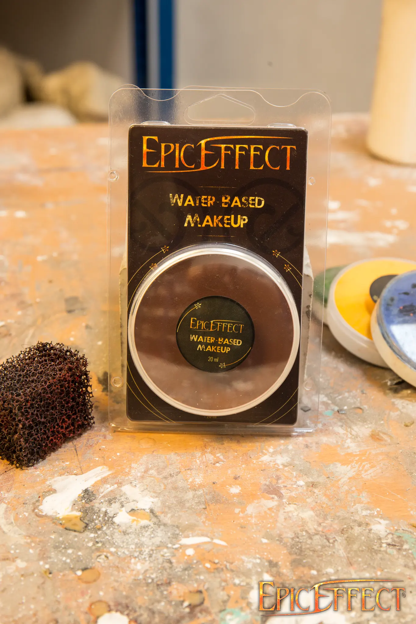 Water Based Make Up - Dark Brown - Image 3