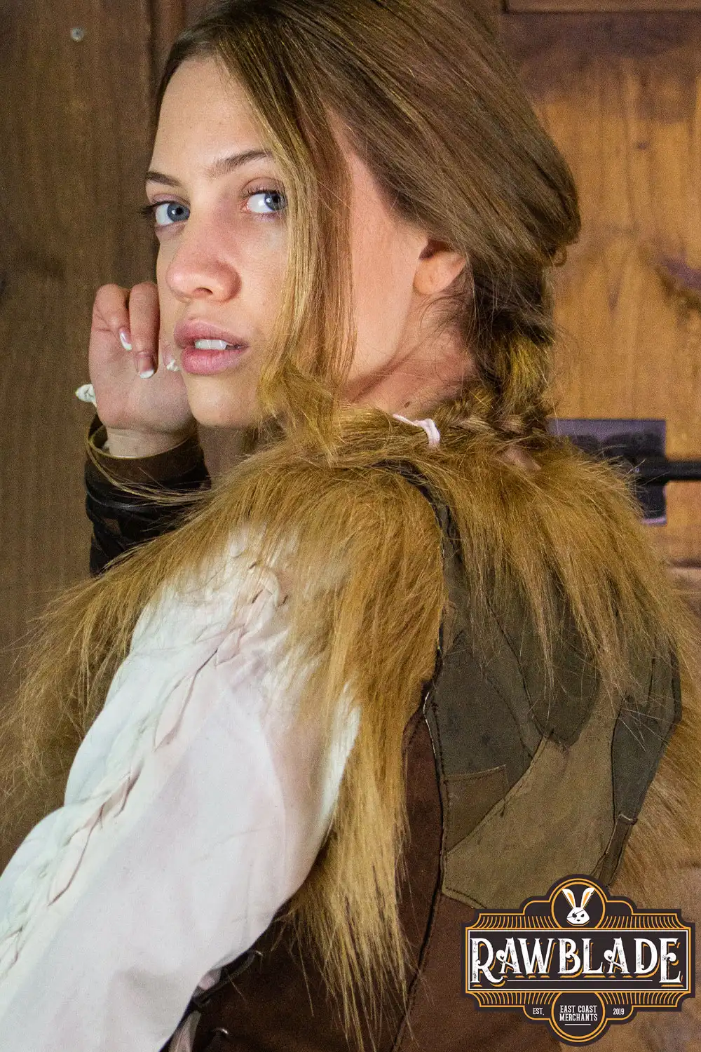Falcon Woman Leather Jerkin - Image 5
