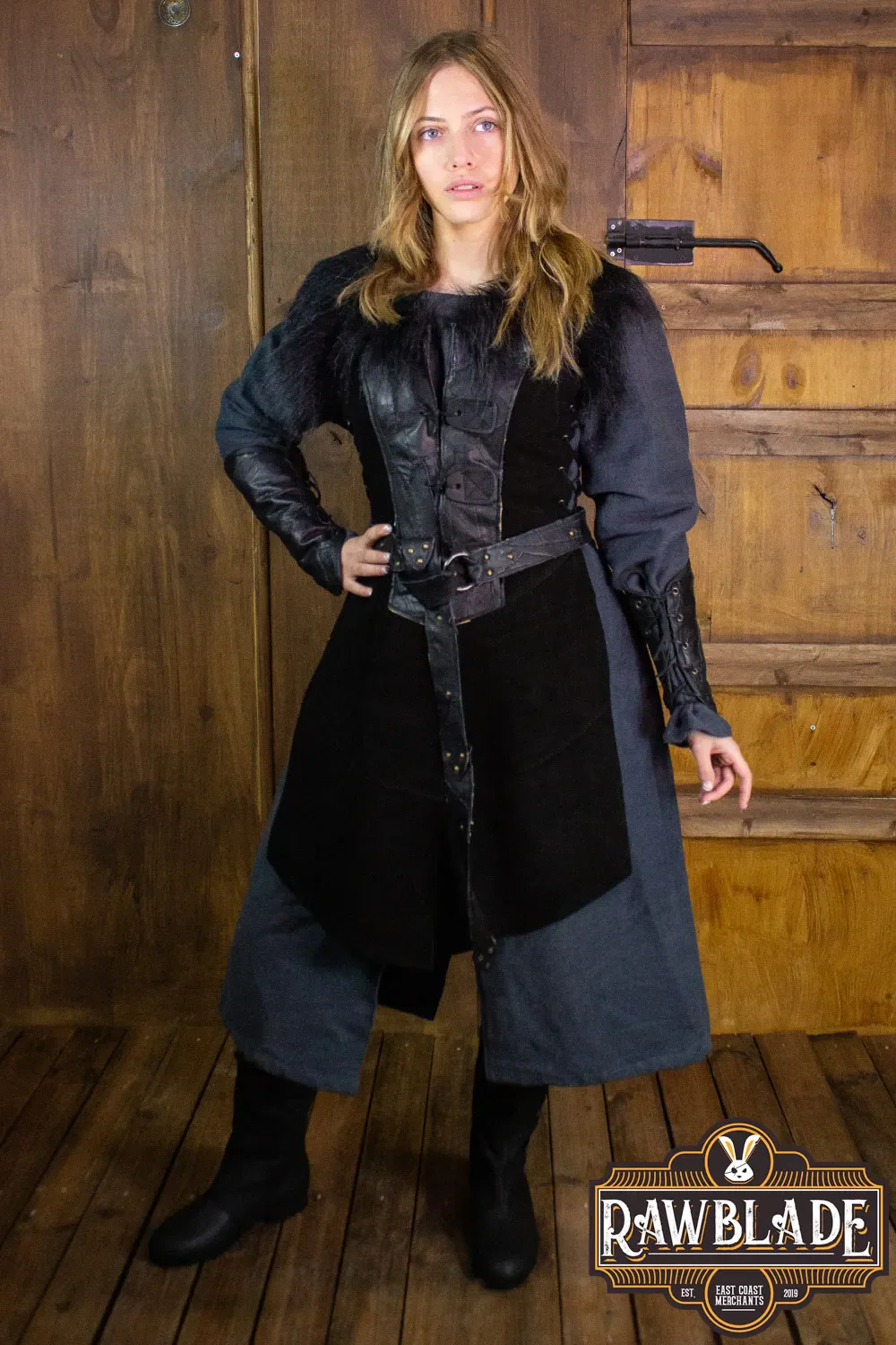 Raven Woman Leather Jerkin - Image 2