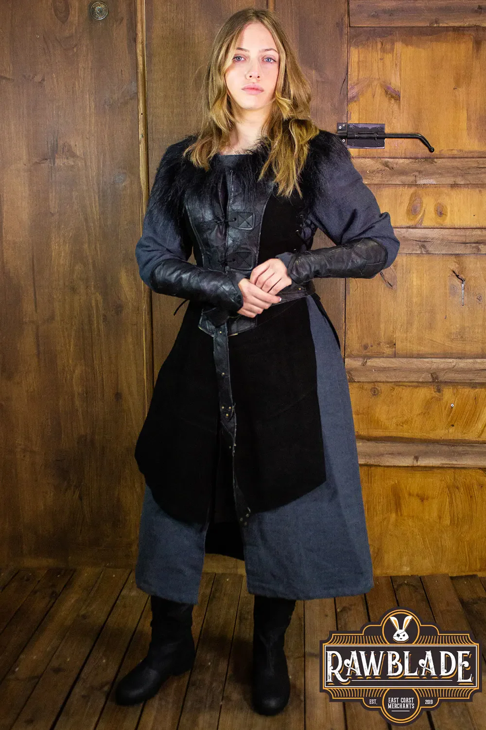 Raven Woman Leather Jerkin - Image 3