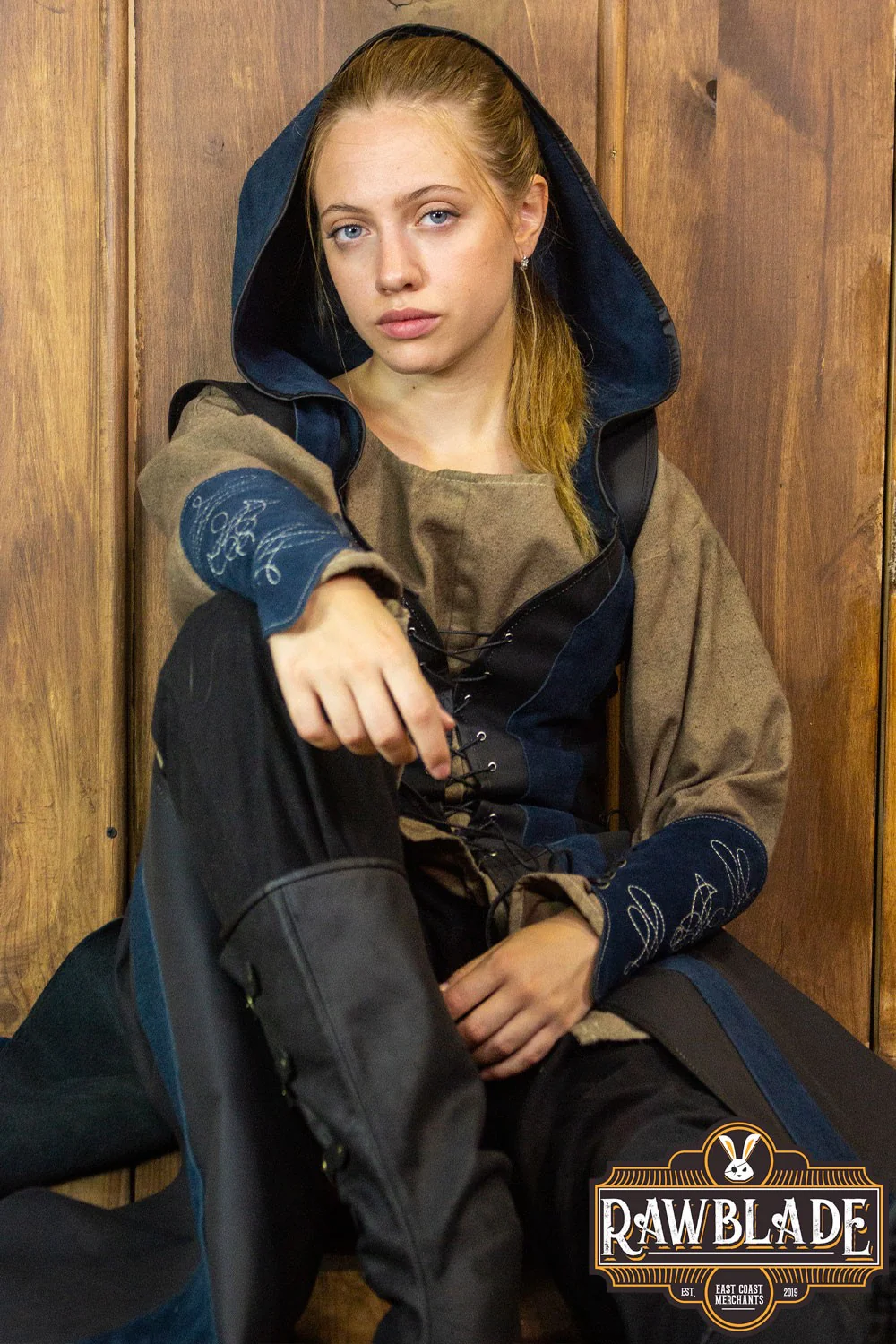 Arylith Archer Leather Tunic - Image 6