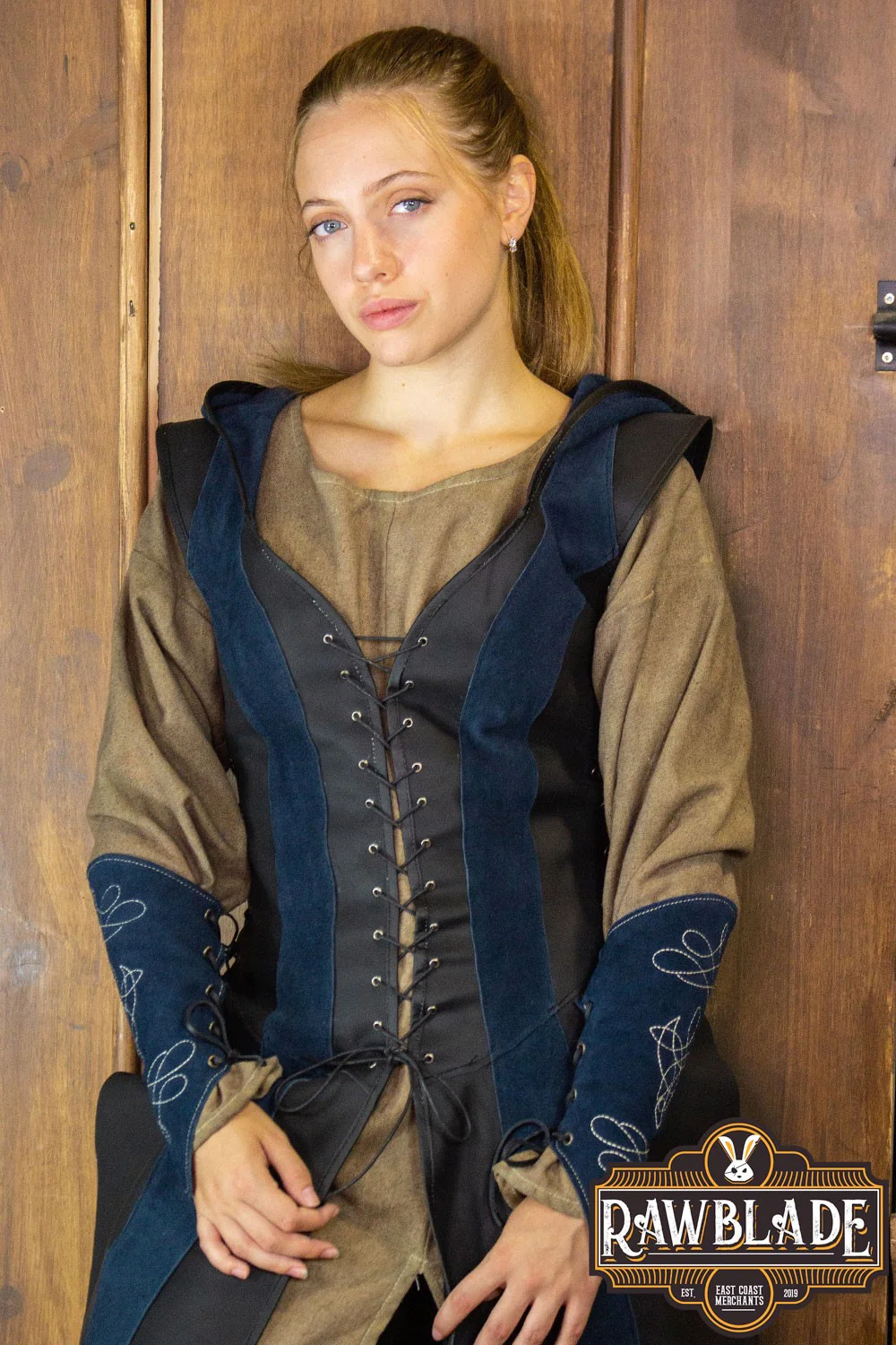 Arylith Archer Leather Tunic - Image 8