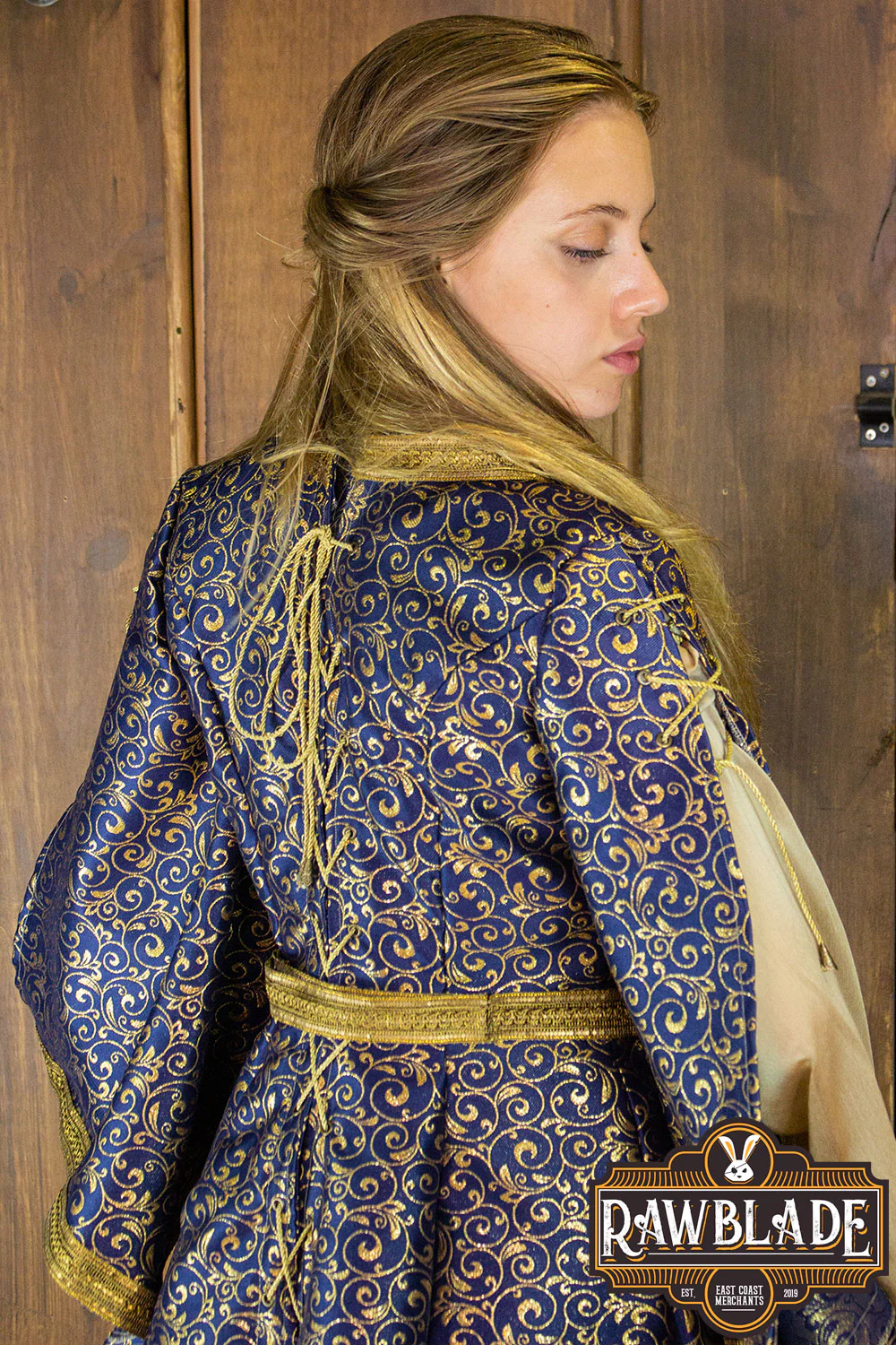 Aquitania Noble Dress - Image 19