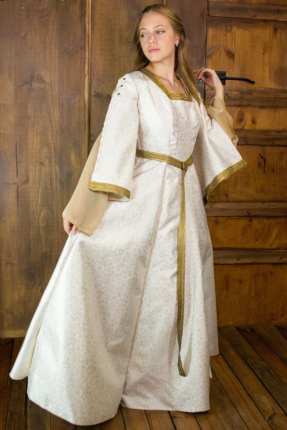 Aquitania Noble Dress - Image 24