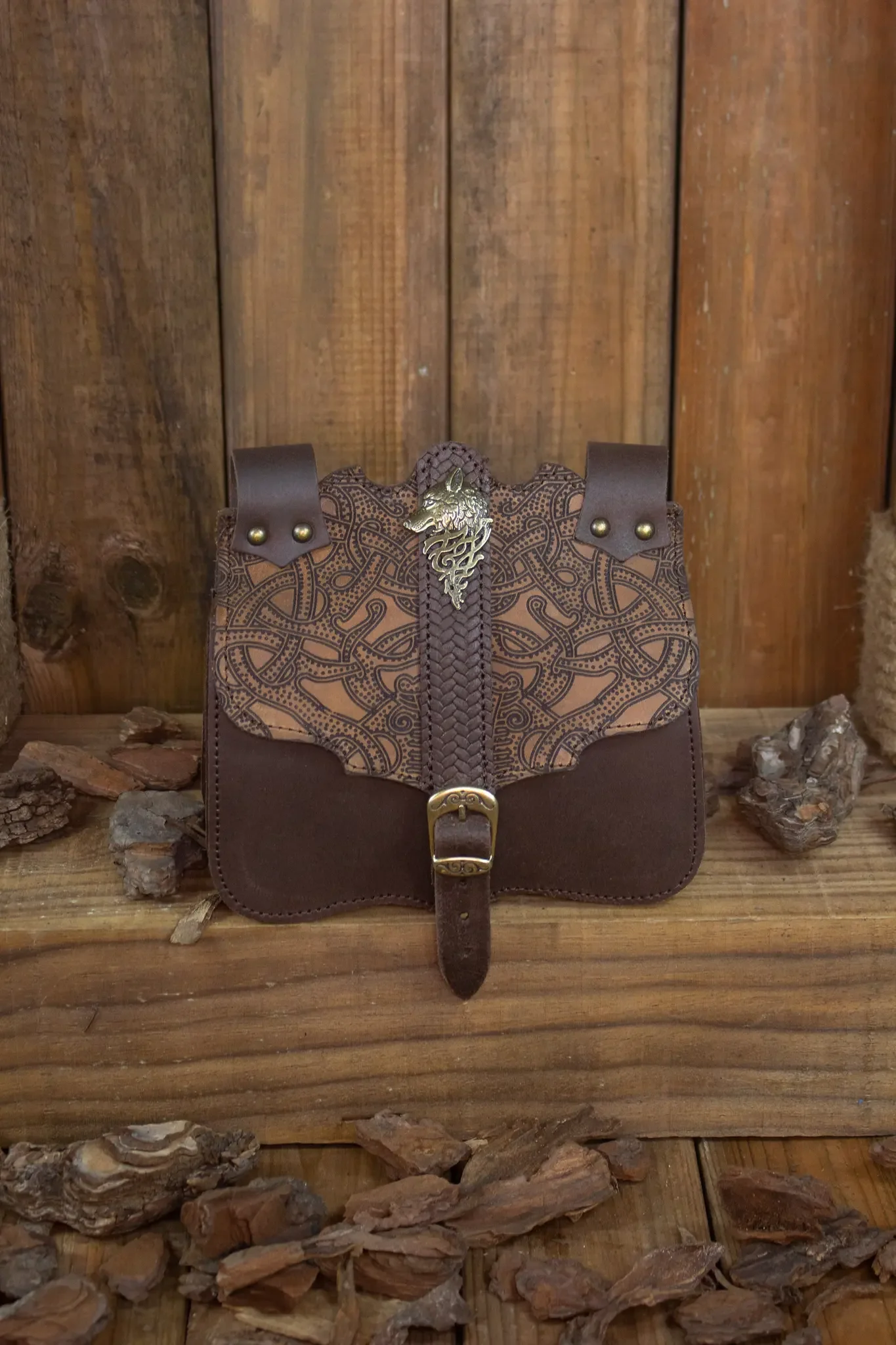 Lone Wolf Hakoon Bag - Image 3
